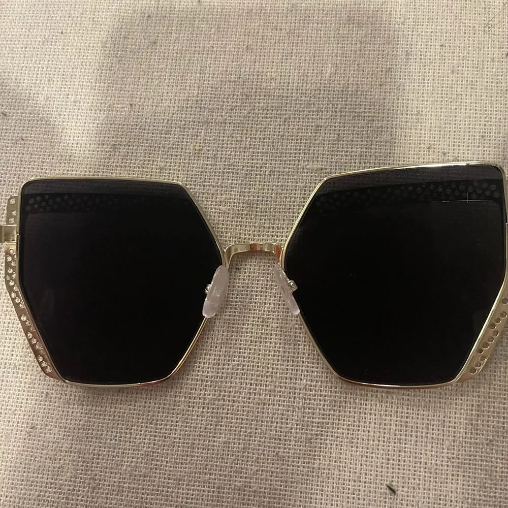 Oxydo Cat Eye Sunglasses